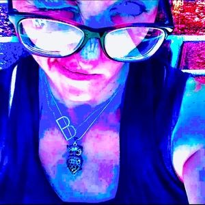 beth, beth any, tort, nugget